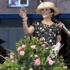 'What A Wonderful World'™ Rosa X 'What A Wonderful World'™ (Buketrose) A-Kvalitet,- Barrods Roser Min. 3 Grene 10 'What A Wonderful World'™ Rosa X 'What A Wonderful World'™ (Buketrose) A-Kvalitet,- Barrods Roser Min. 3 Grene -Osmo Salgsbutik p34759 51681 rosa x what a wonderful world buketrose 2ac8